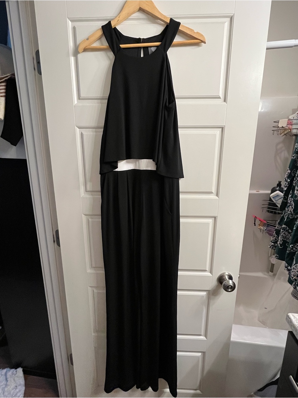 Vince Camuto Black Ivory Overlay Wide Leg Jumpsuit Size 8 - Picture 2 of 9